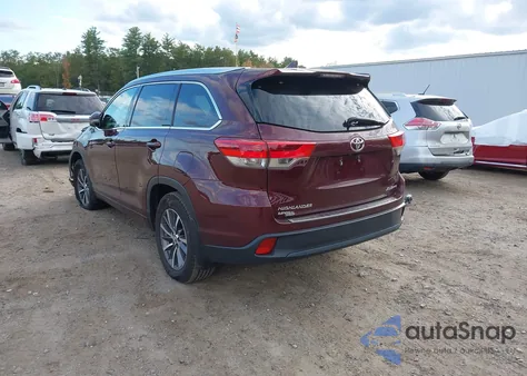 2018 Toyota Highlander Xle from USA, damaged, VIN 5TDJZRFH9JS805473